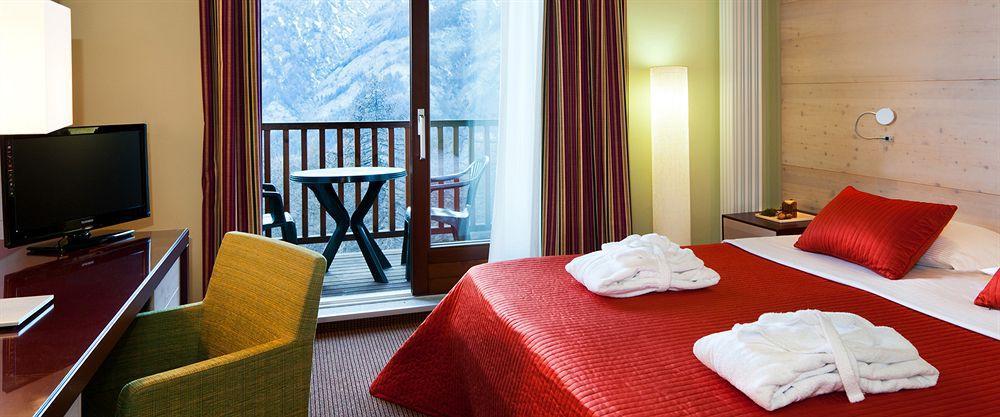 Hotel Sansicario Majestic Cesana Torinese Kültér fotó